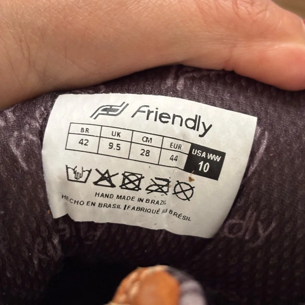 Friendly Shoes step up